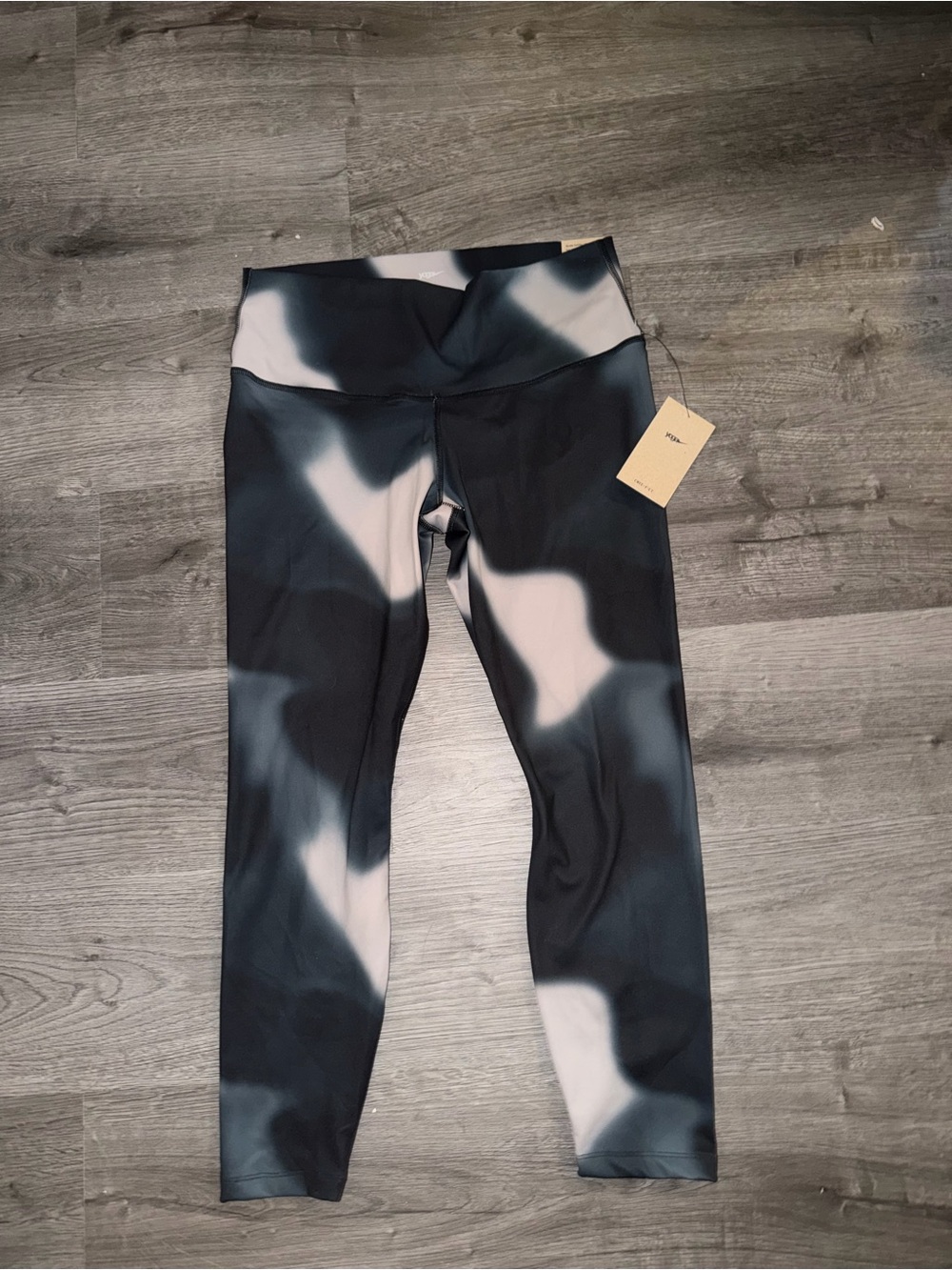 Women’s Nike Yoga Ombre Black & Gray Dri-Fit Leggings